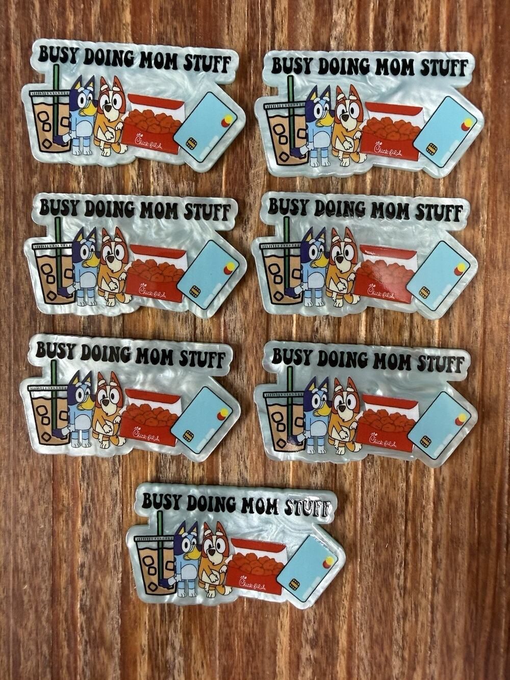 7 Pc Bluey Mom Acrylic Flatbacks